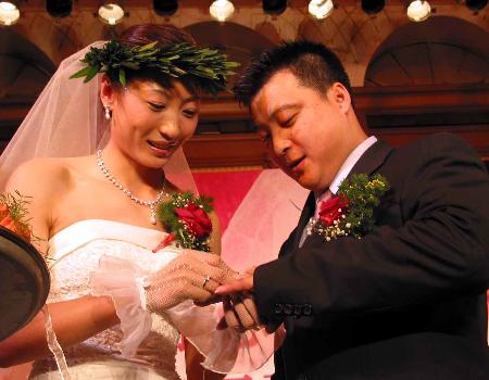 chn_zhangning_40_wedding.jpg (28434 ֹ)