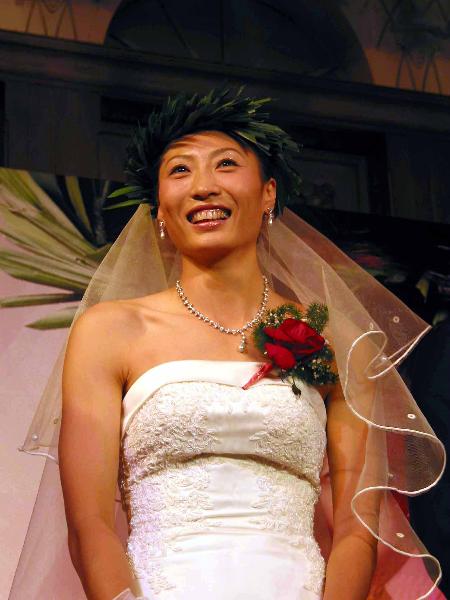 chn_zhangning_46_wedding.jpg (38988 ֹ)