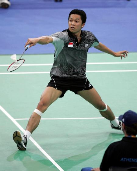 Taufik - INA ӡշƿ2004ŵW\ëِЊZ