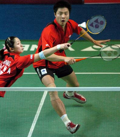 chn_xiezhongbo_zhangyawen_34_sjb05.jpg (33144 ֹ)