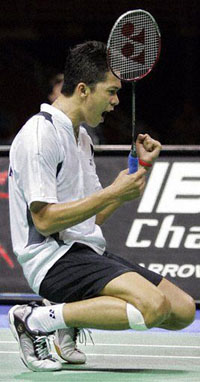 ina_taufik_17_bwc05_200.jpg (30603 ֹ)