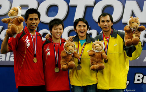 Nova Widianto/Lilyana Natsir - INA ӡxZ/